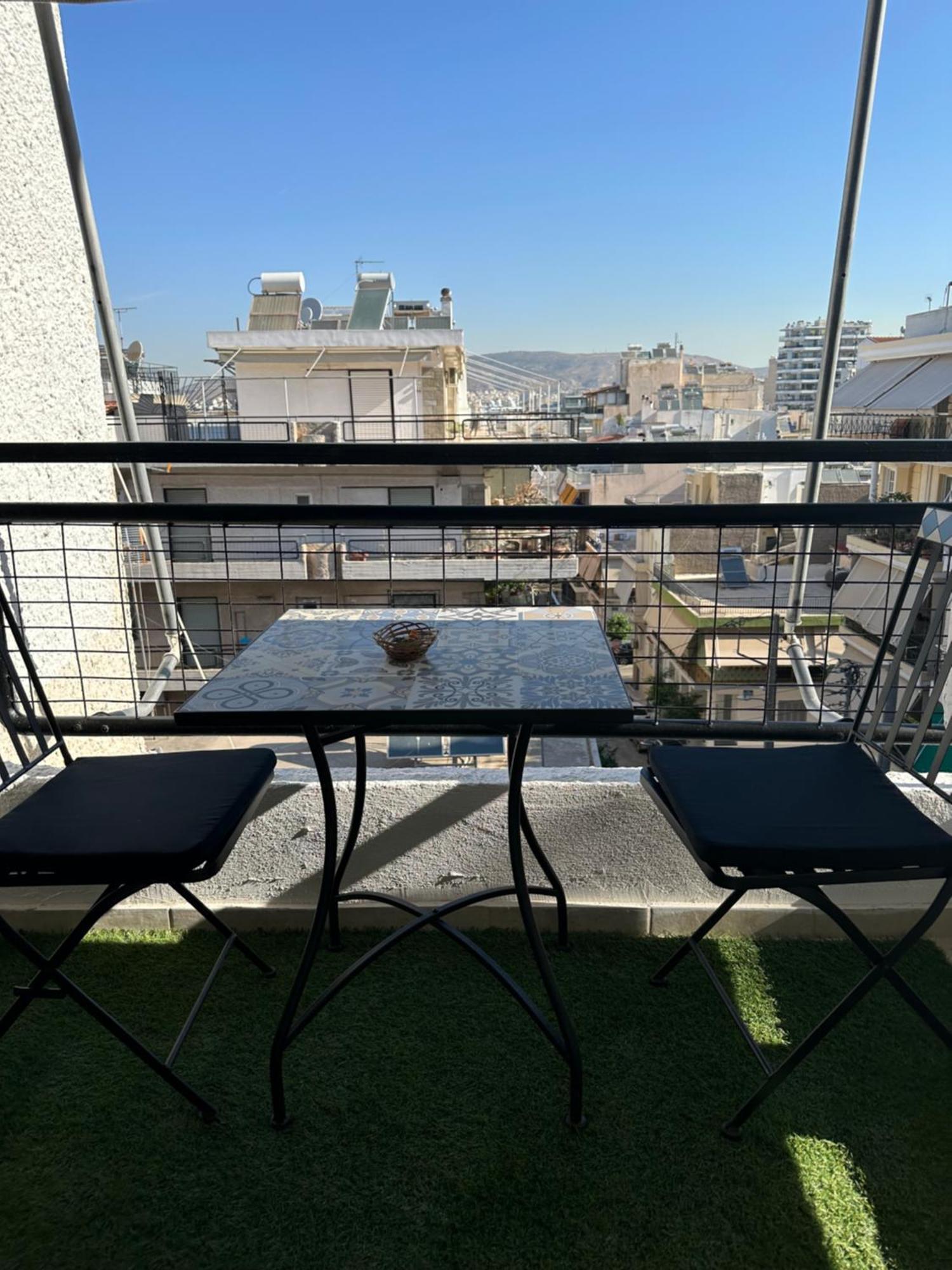 Lux Apartment Next To The Sea 피레아스 외부 사진