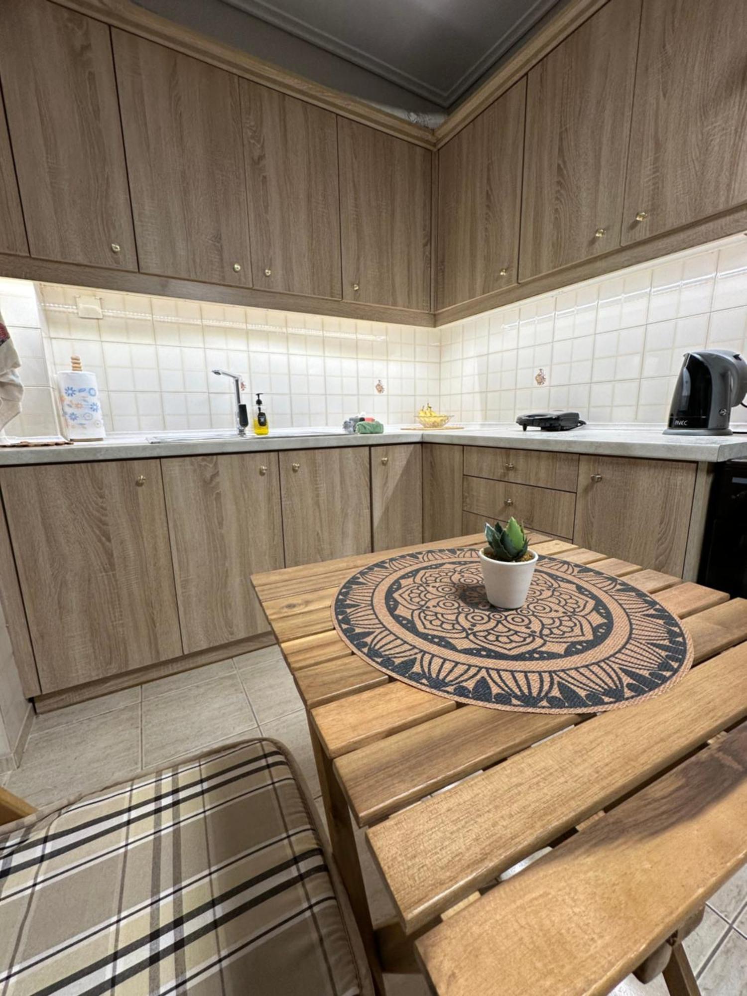 Lux Apartment Next To The Sea 피레아스 외부 사진