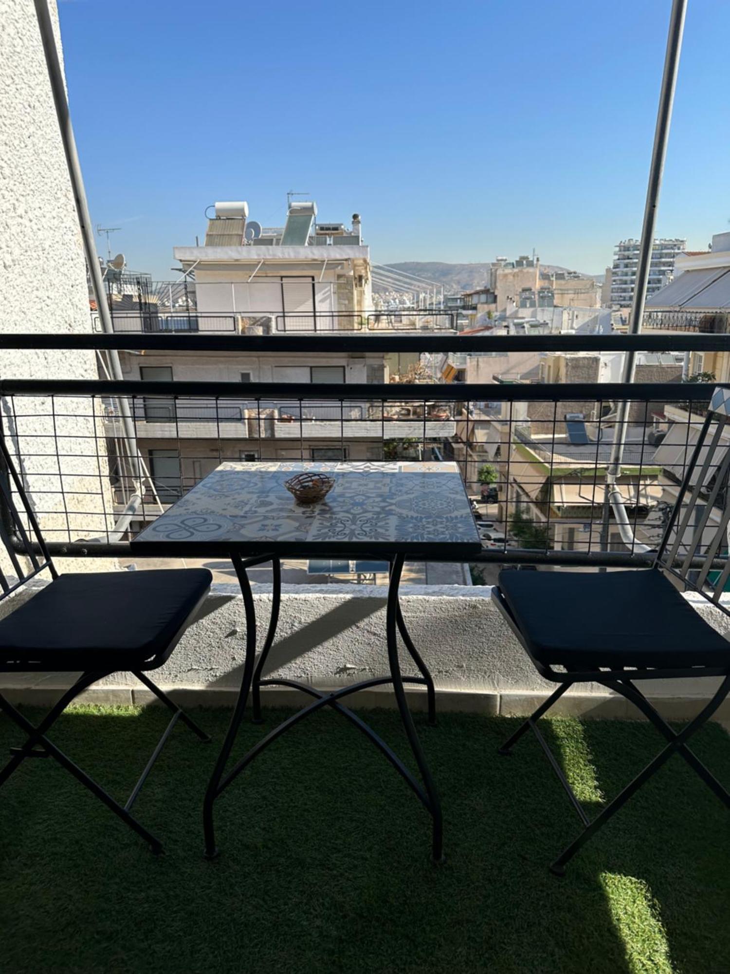 Lux Apartment Next To The Sea 피레아스 외부 사진